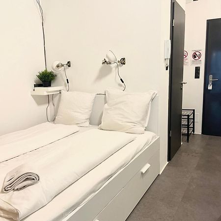 Studio Apartment By Hi5- Rottenbiller Apartment Βουδαπέστη Εξωτερικό φωτογραφία