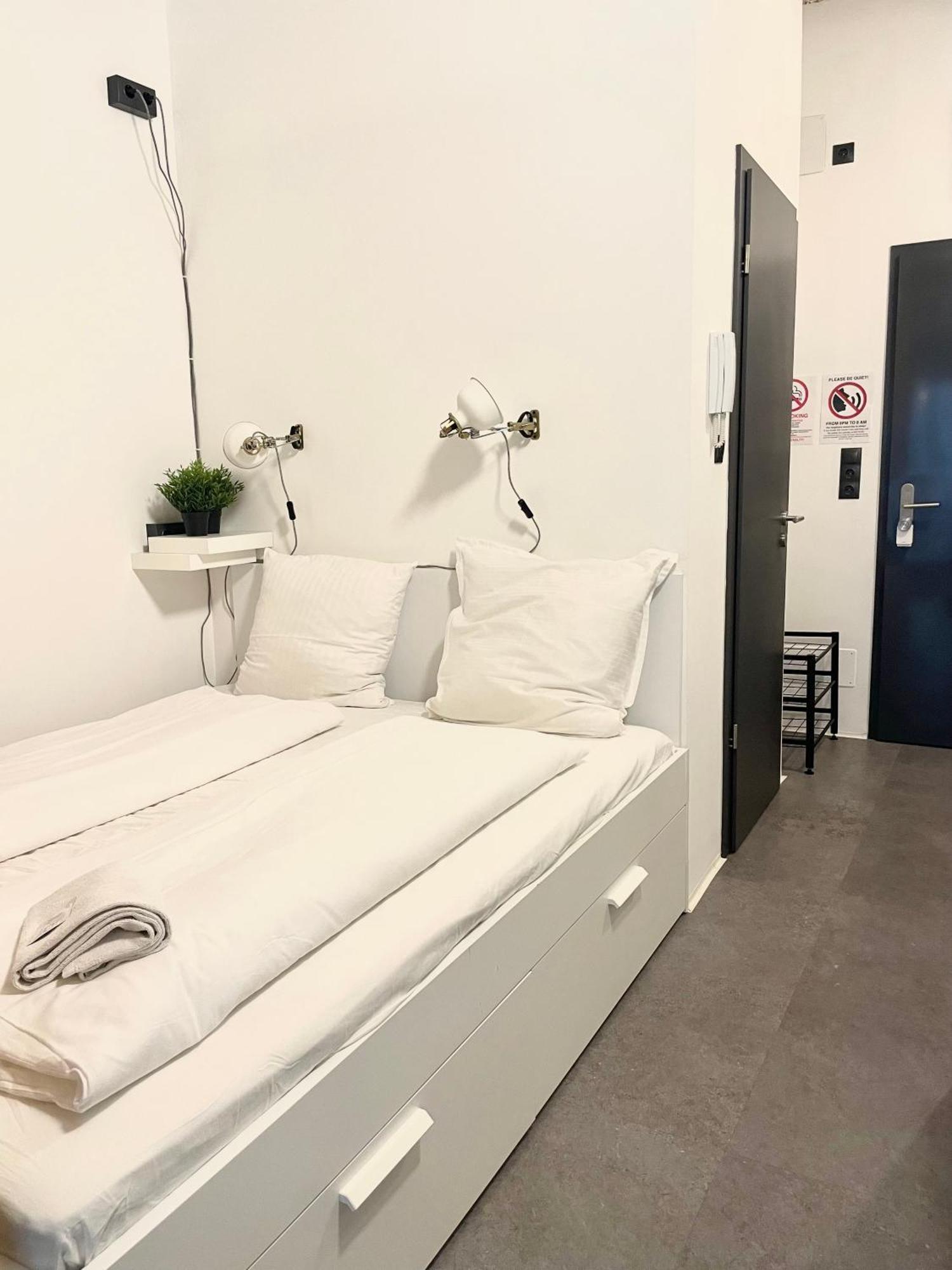 Studio Apartment By Hi5- Rottenbiller Apartment Βουδαπέστη Εξωτερικό φωτογραφία